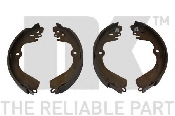 D4060JX00A,NISSA D4060-JX00A Brake Shoe Set for NISSA